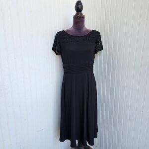 Perceptions New York Dress Lace Black Lace Short Sleeves Womens Stretch Sz M